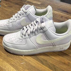 Nike Air Force 1 in Soft Lavender and Cream sneakers women’s